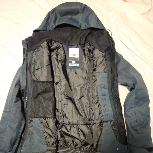 Billie Technical Snow Jacket - Picture 1 of 5